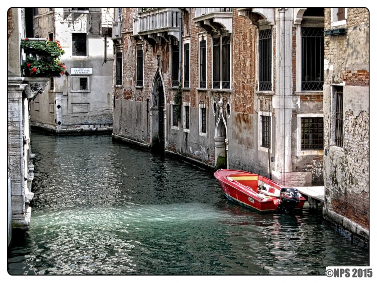 Rio Menuoo de La Verona - Venice
