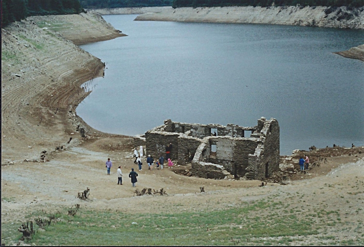 Llyn Brianne Reservoir during the 1995 drought. 
